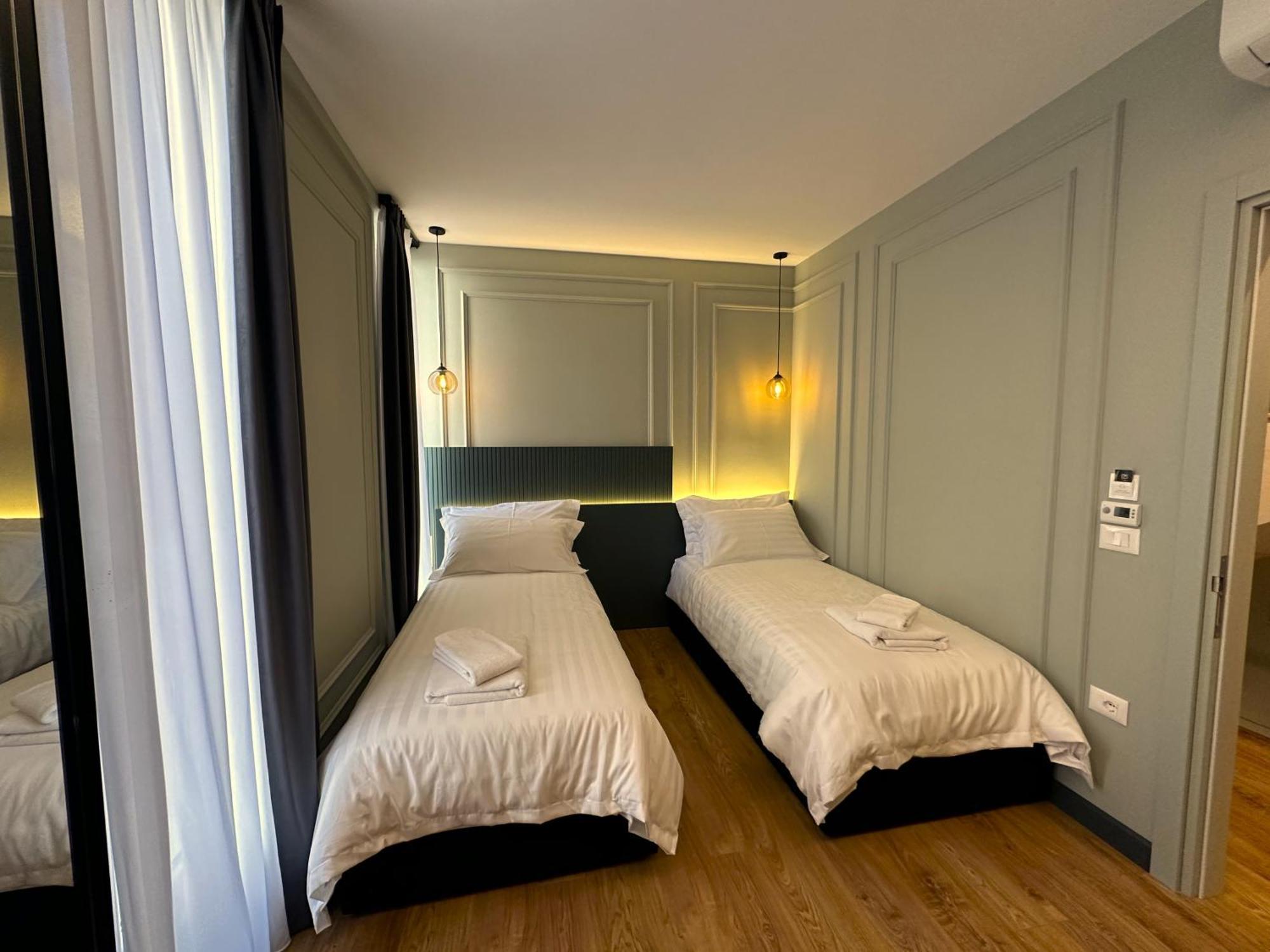 Tirana Central Rooms Exterior foto