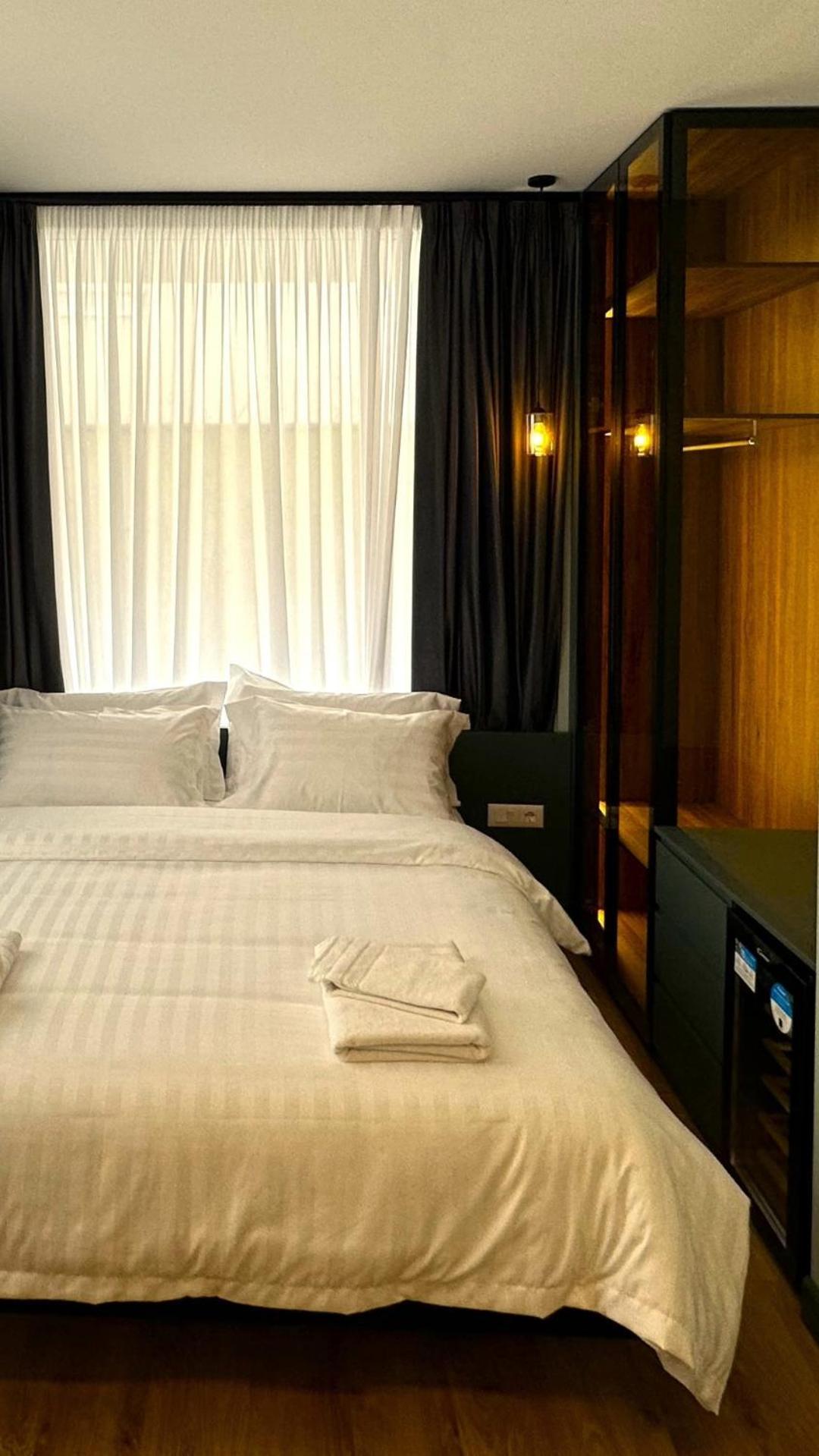 Tirana Central Rooms Exterior foto