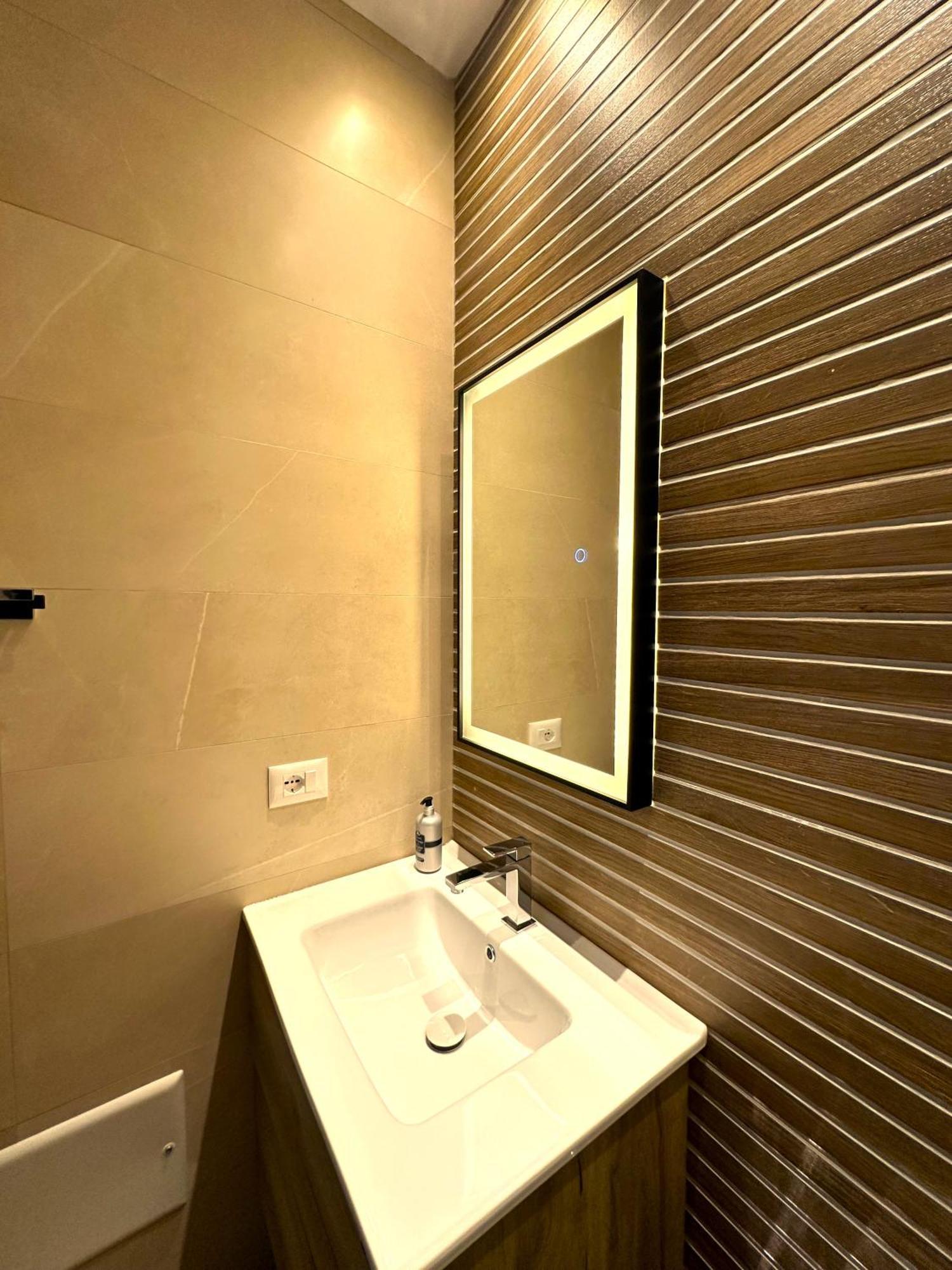 Tirana Central Rooms Exterior foto