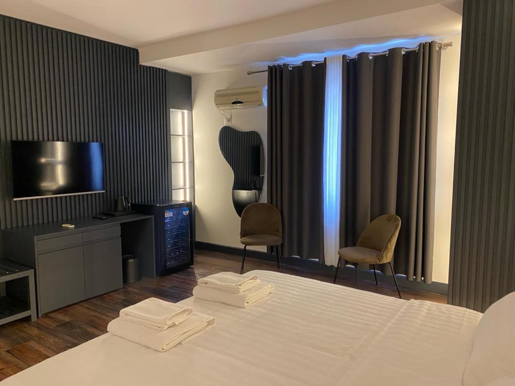 Tirana Central Rooms Exterior foto